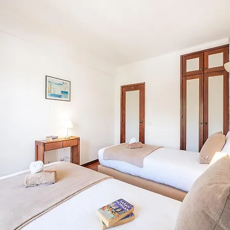 Villa In Albufeira Near Golden Beaches Vila Albufeira